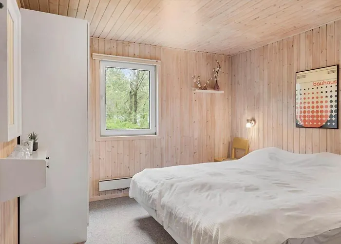 Bl1332-pandrup-rodhusparken-78 Pandrup